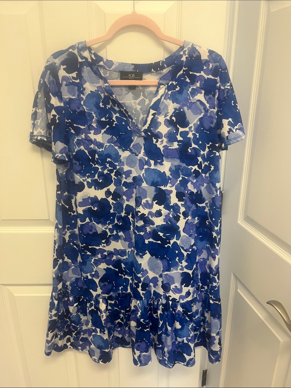 AGB Blue Floral V-Neck Short Sleeve Tunic Dress